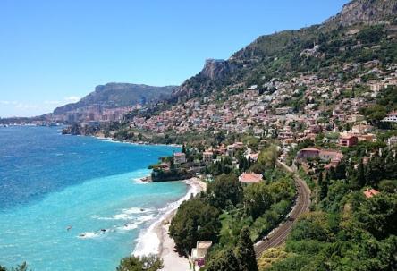 Charmant 2 Pieces Vue Sur Mer Et Monte-Carlo A Roquebrune Cap Martin Dış mekan fotoğraf