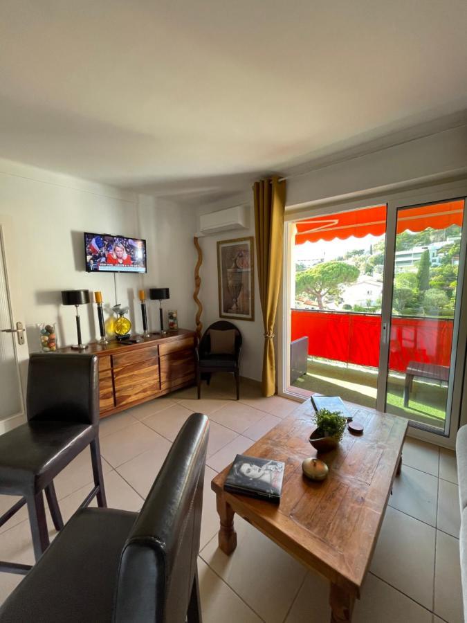 Charmant 2 Pieces Vue Sur Mer Et Monte-Carlo A Roquebrune Cap Martin Dış mekan fotoğraf